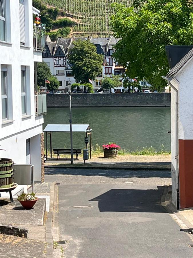Ferienhaus Ankerpunkt Zell an der Mosel Exterior foto